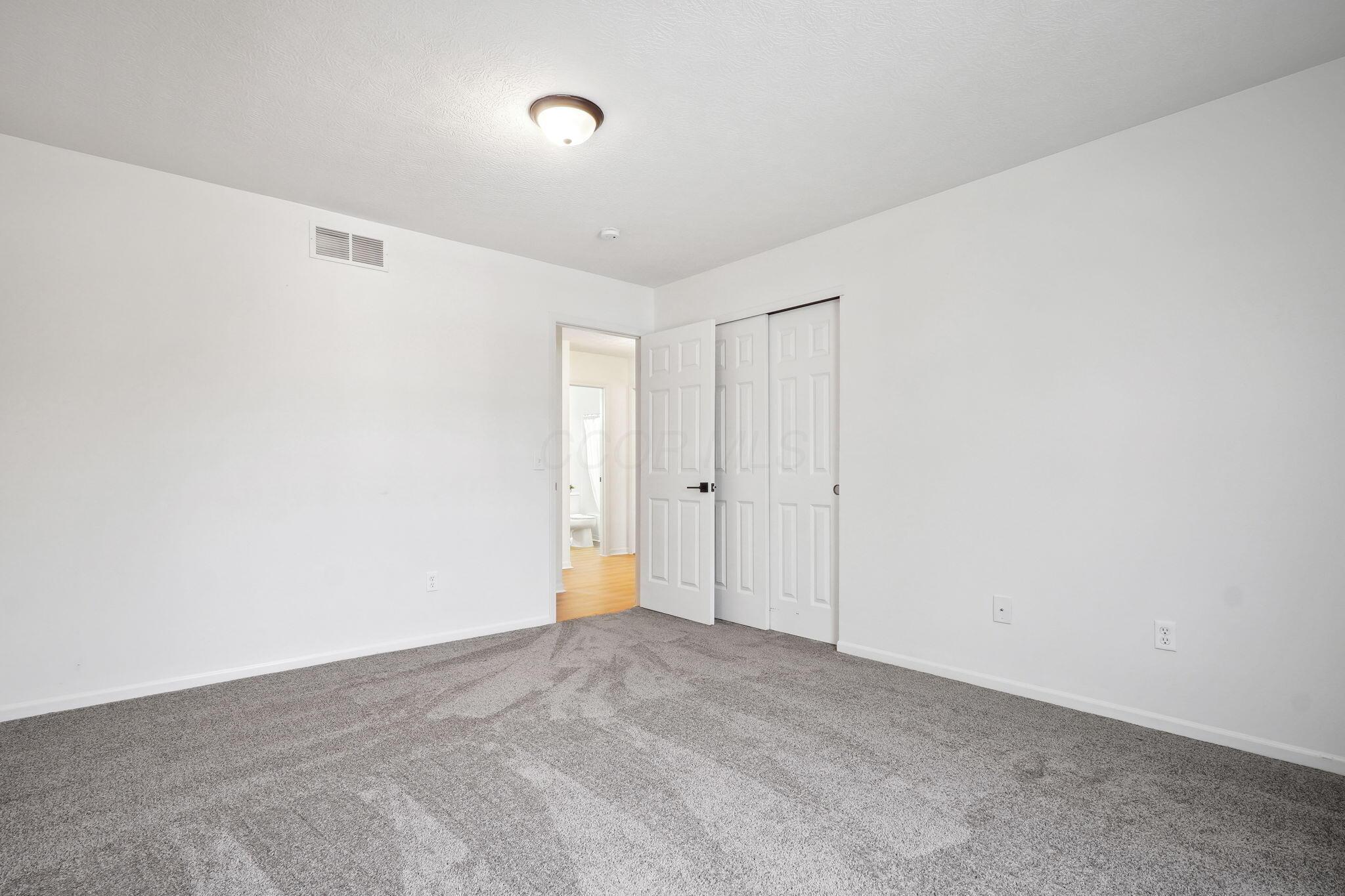 6888 Mac Drive, Canal Winchester, Ohio image 43