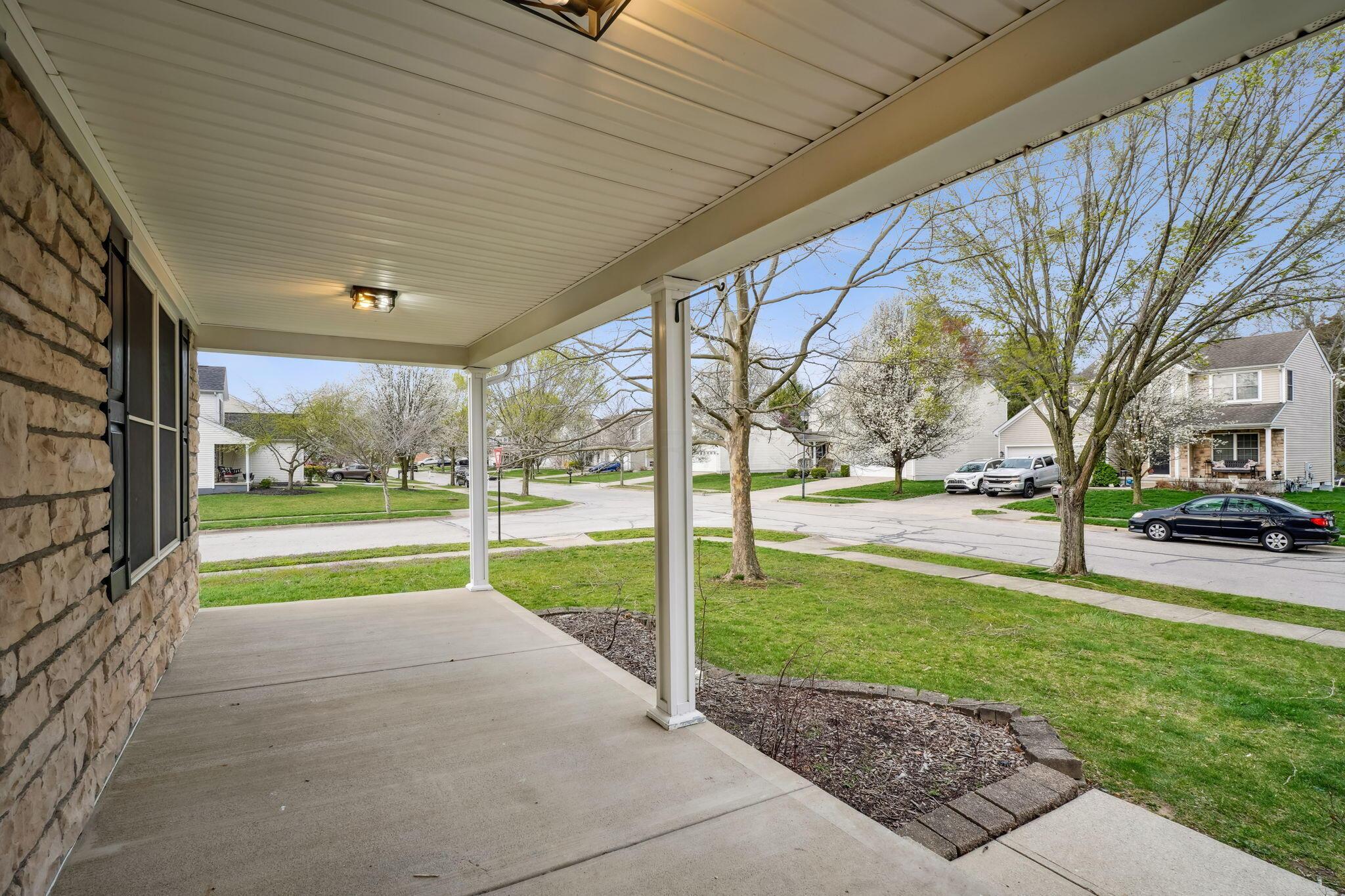 6888 Mac Drive, Canal Winchester, Ohio image 5