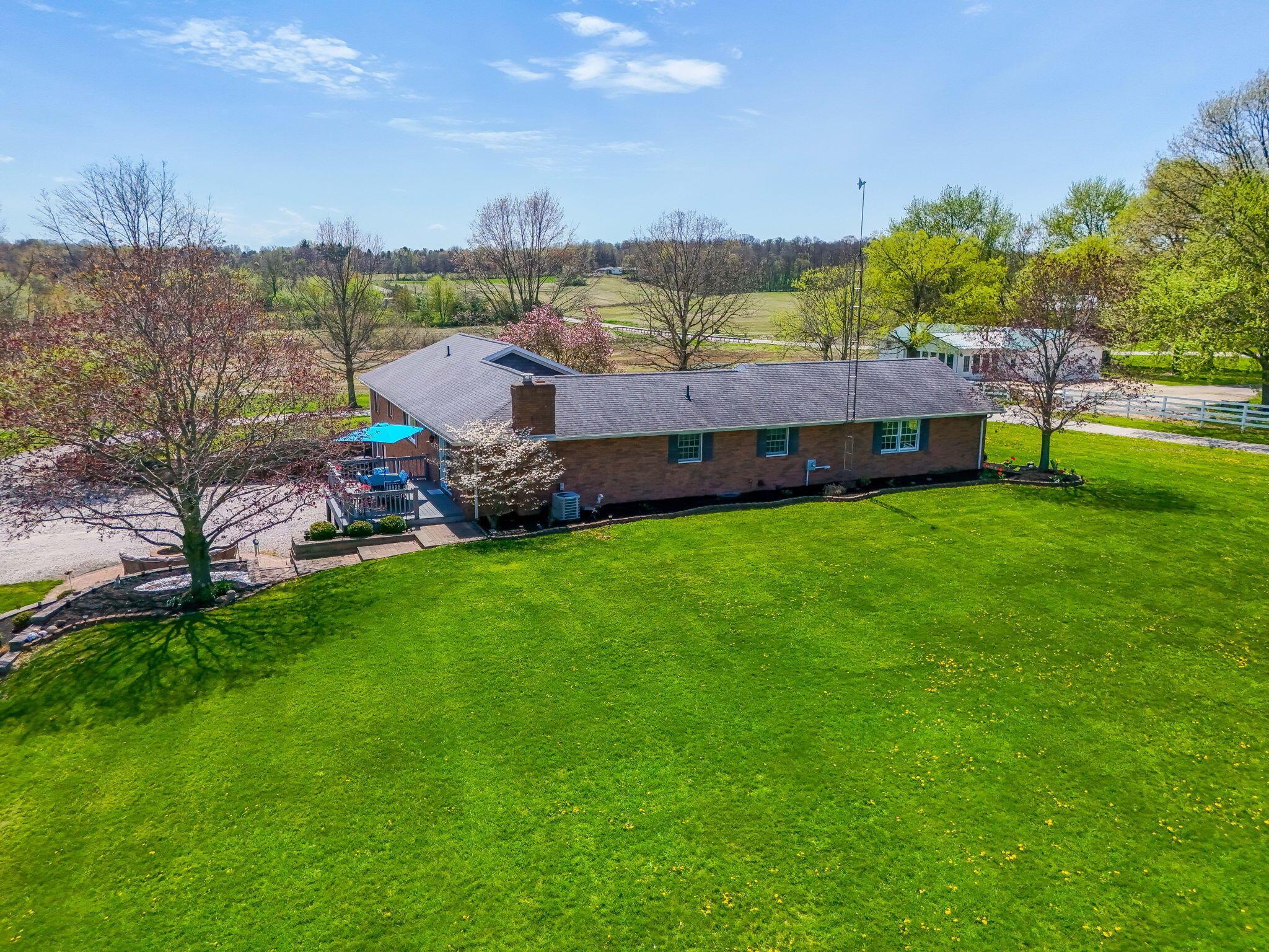 1012 Lake Fork Road, Utica, Ohio image 19