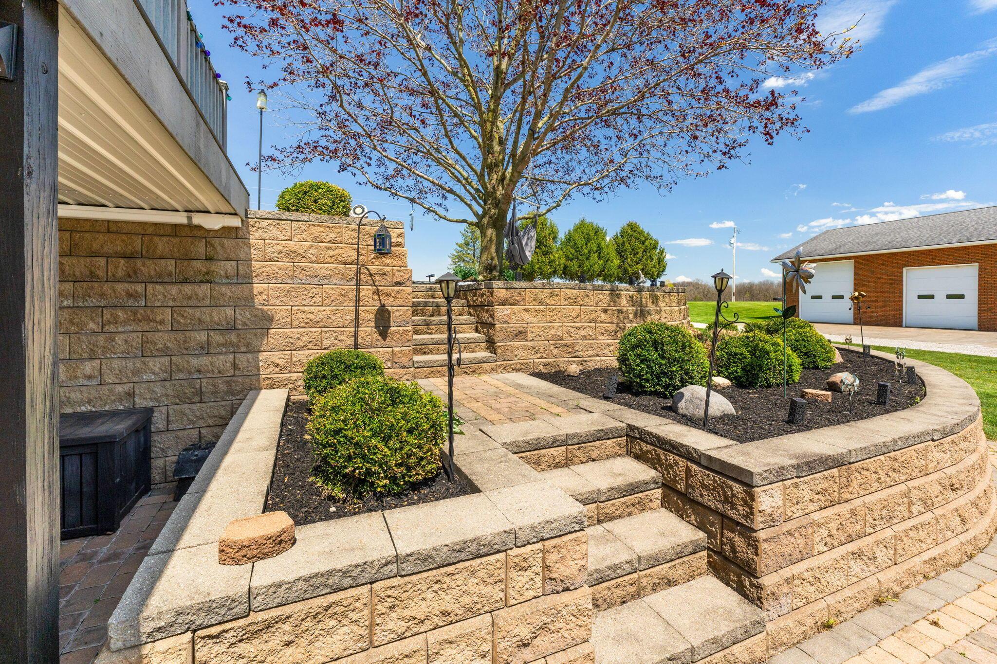 1012 Lake Fork Road, Utica, Ohio image 32