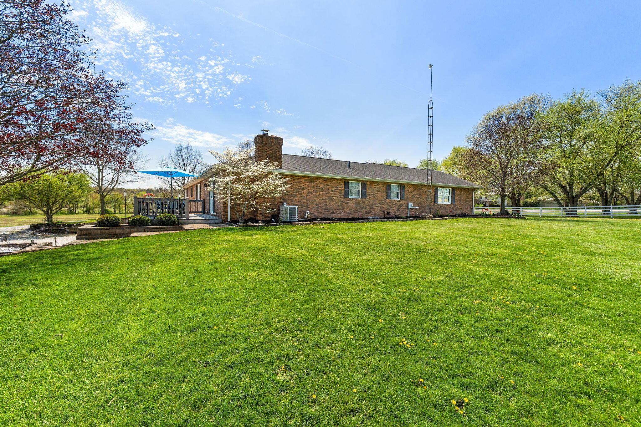 1012 Lake Fork Road, Utica, Ohio image 24