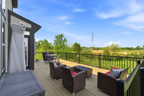 Tiny photo for 238 Harness Way, Delaware, OH 43015 (MLS # 226015834)
