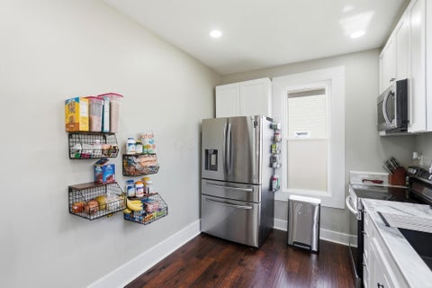 Tiny photo for 814 N Main Street, Baltimore, OH 43105 (MLS # 226040980)