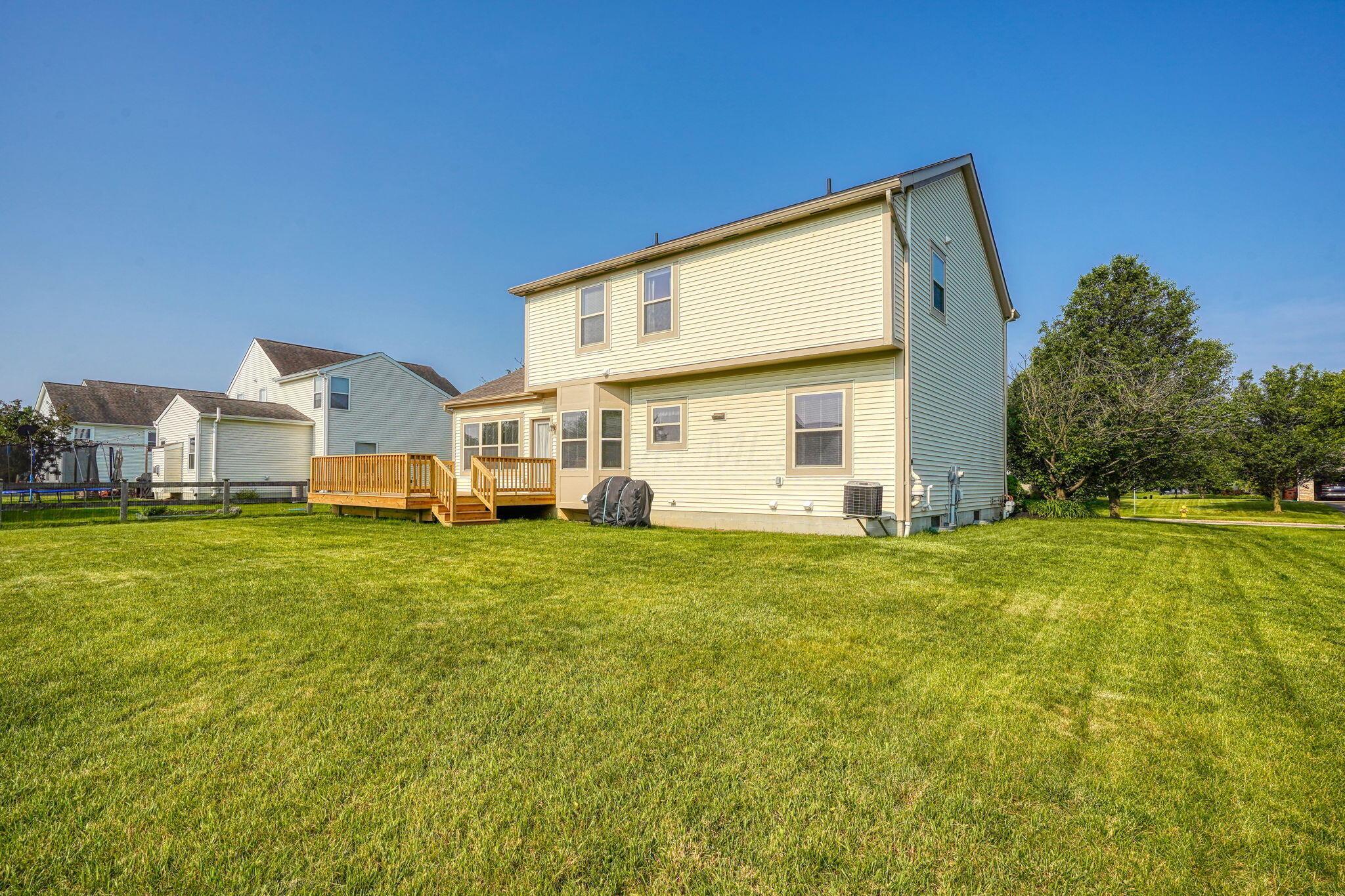 1300 Sotherby Crossing, Lewis Center, Ohio image 50