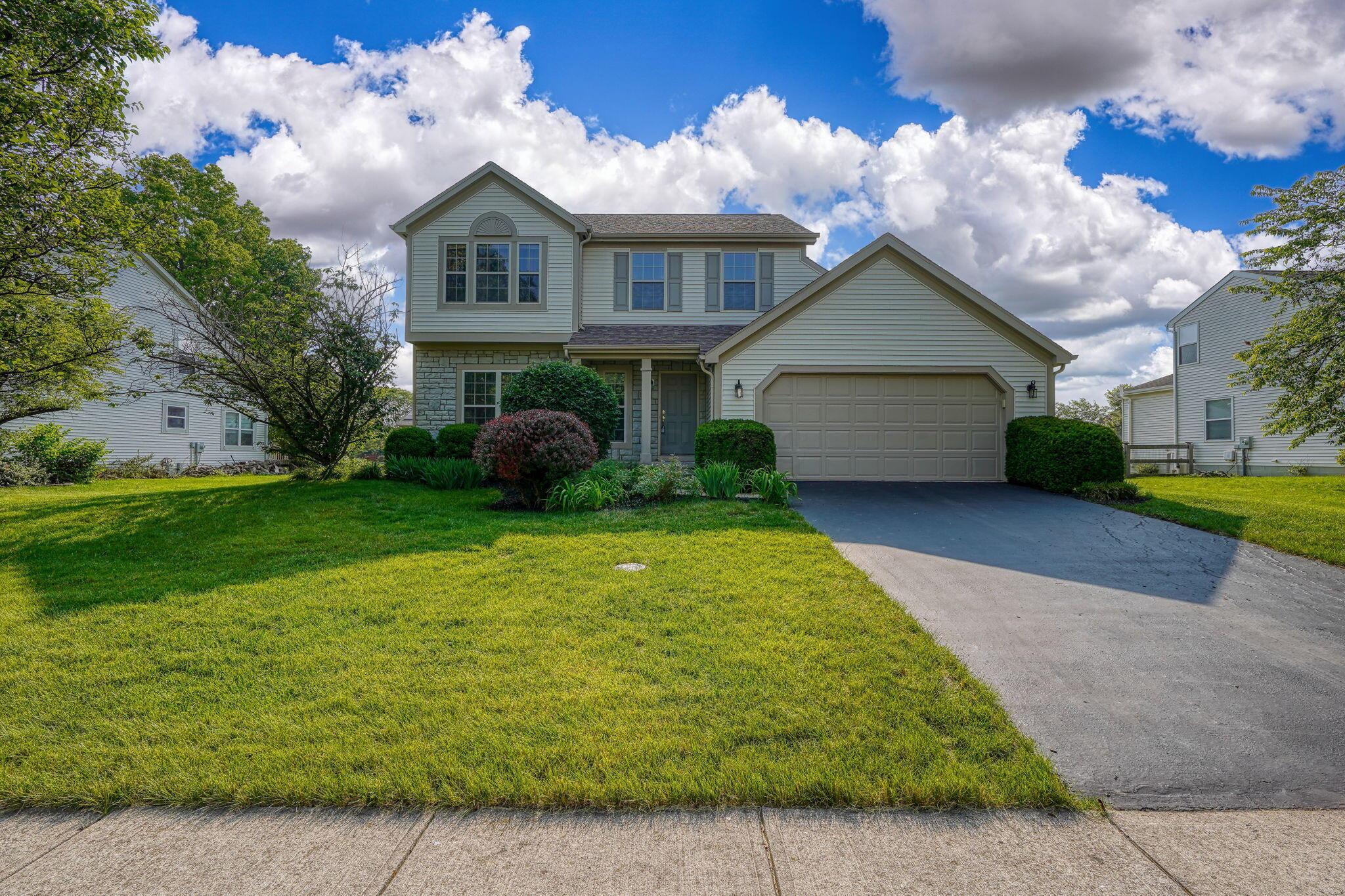 1300 Sotherby Crossing, Lewis Center, Ohio image 4