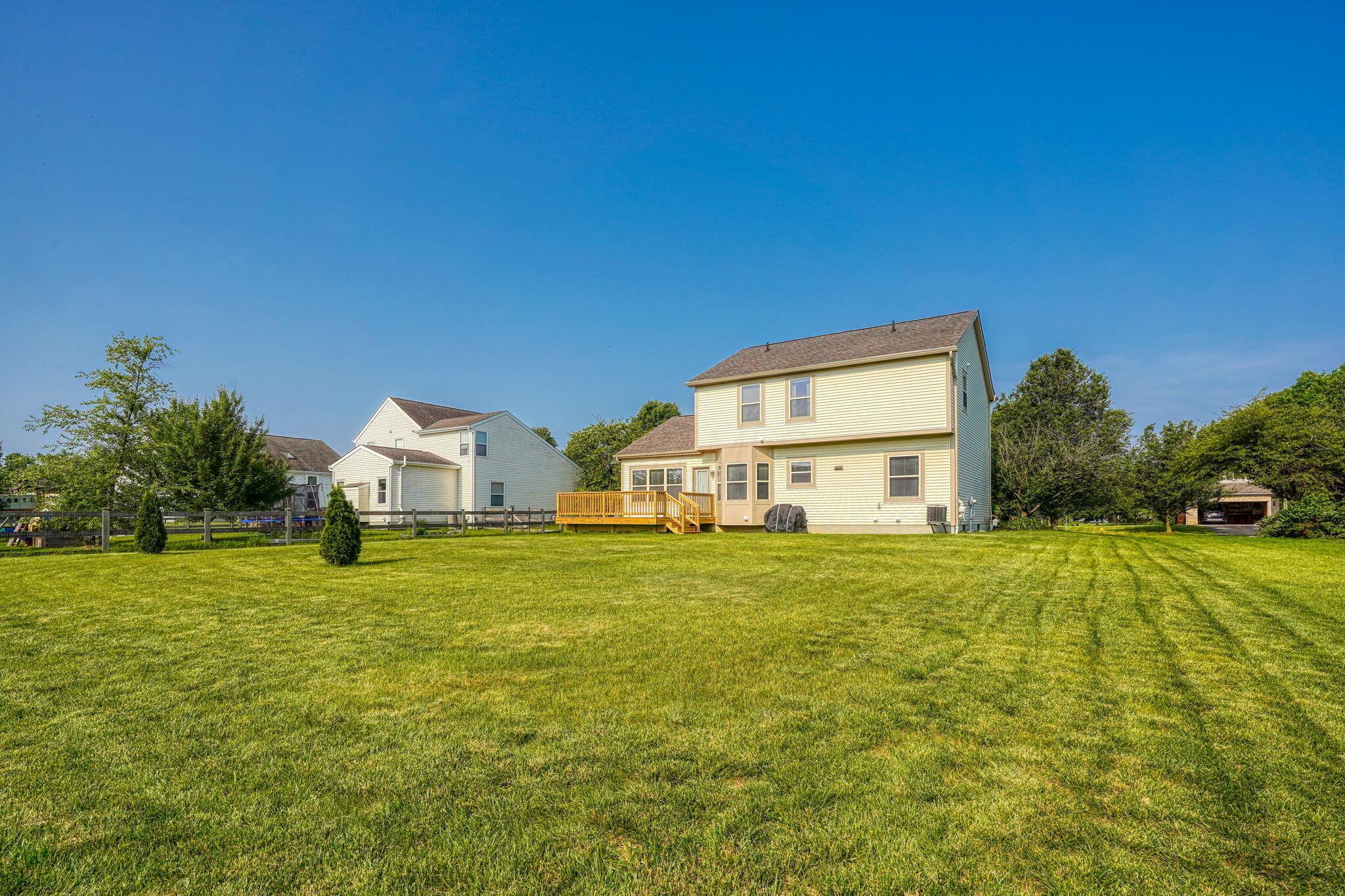 1300 Sotherby Crossing, Lewis Center, Ohio image 47