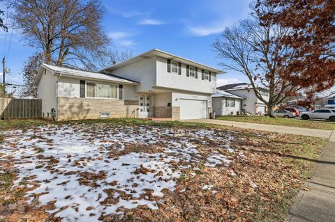 Tiny photo for 1744 Riverbirch Drive, Columbus, OH 43229 (MLS # 225045160)