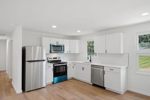Tiny photo for 878 Oberlin Drive, Heath, OH 43056 (MLS # 226026653)