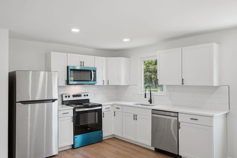 Tiny photo for 878 Oberlin Drive, Heath, OH 43056 (MLS # 226026653)