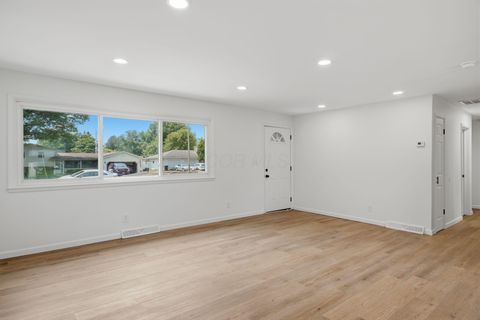 Tiny photo for 878 Oberlin Drive, Heath, OH 43056 (MLS # 226026653)