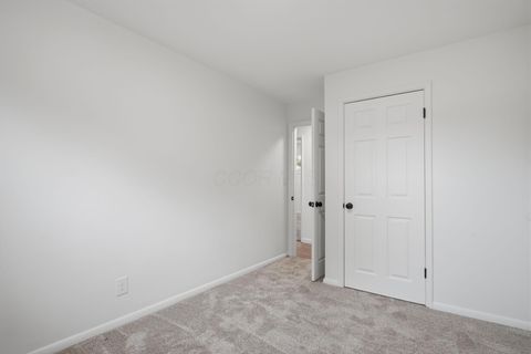 Tiny photo for 878 Oberlin Drive, Heath, OH 43056 (MLS # 226026653)