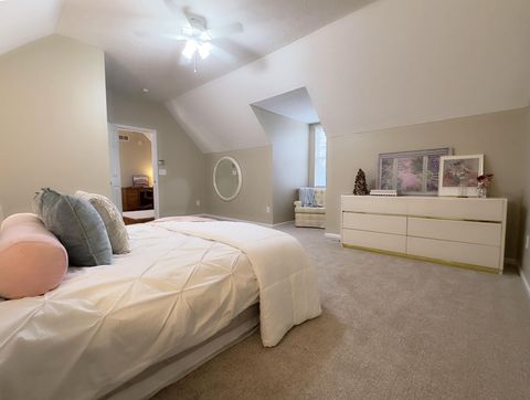 Tiny photo for 294 Lazelle Place Lane, Lewis Center, OH 43035 (MLS # 225043674)