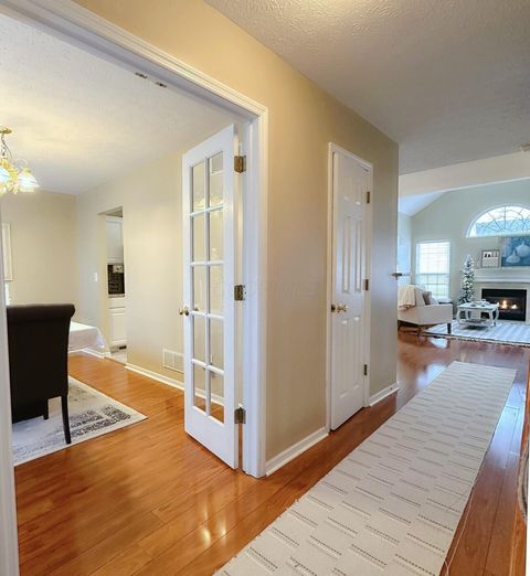 Tiny photo for 294 Lazelle Place Lane, Lewis Center, OH 43035 (MLS # 225043674)