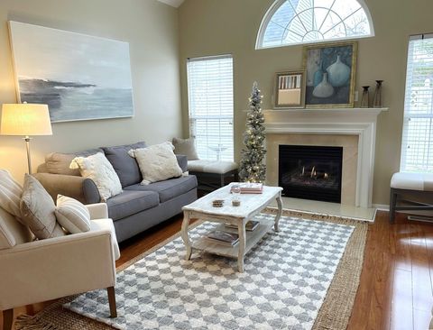 Tiny photo for 294 Lazelle Place Lane, Lewis Center, OH 43035 (MLS # 225043674)