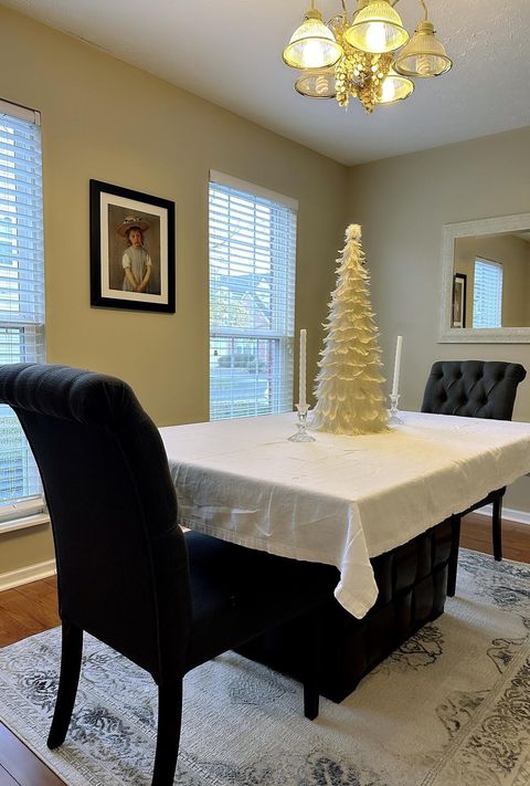 Tiny photo for 294 Lazelle Place Lane, Lewis Center, OH 43035 (MLS # 225043674)