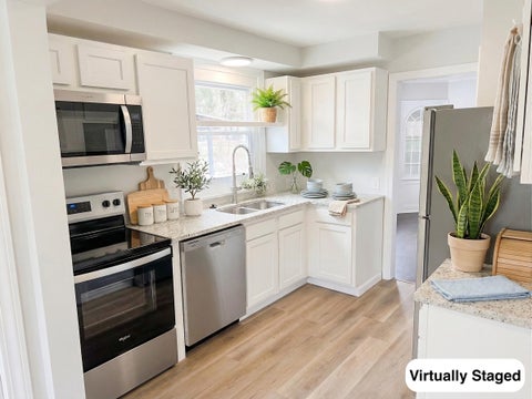 Photo of 3950 Riverside Drive, Columbus, OH 43220 (MLS # 226008962)