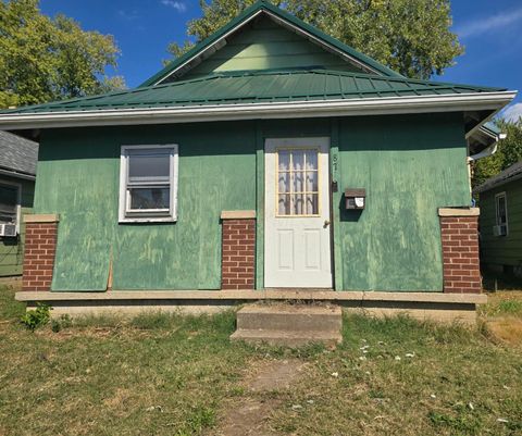 Photo of 87 S Brownell Street, Chillicothe, OH 45601 (MLS # 225036072) Photo of 87 S Brownell Street, Chillicothe, OH 45601 (MLS # 225036072)