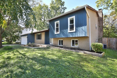 Tiny photo for 487 Theori Avenue, Gahanna, OH 43230 (MLS # 226037179)