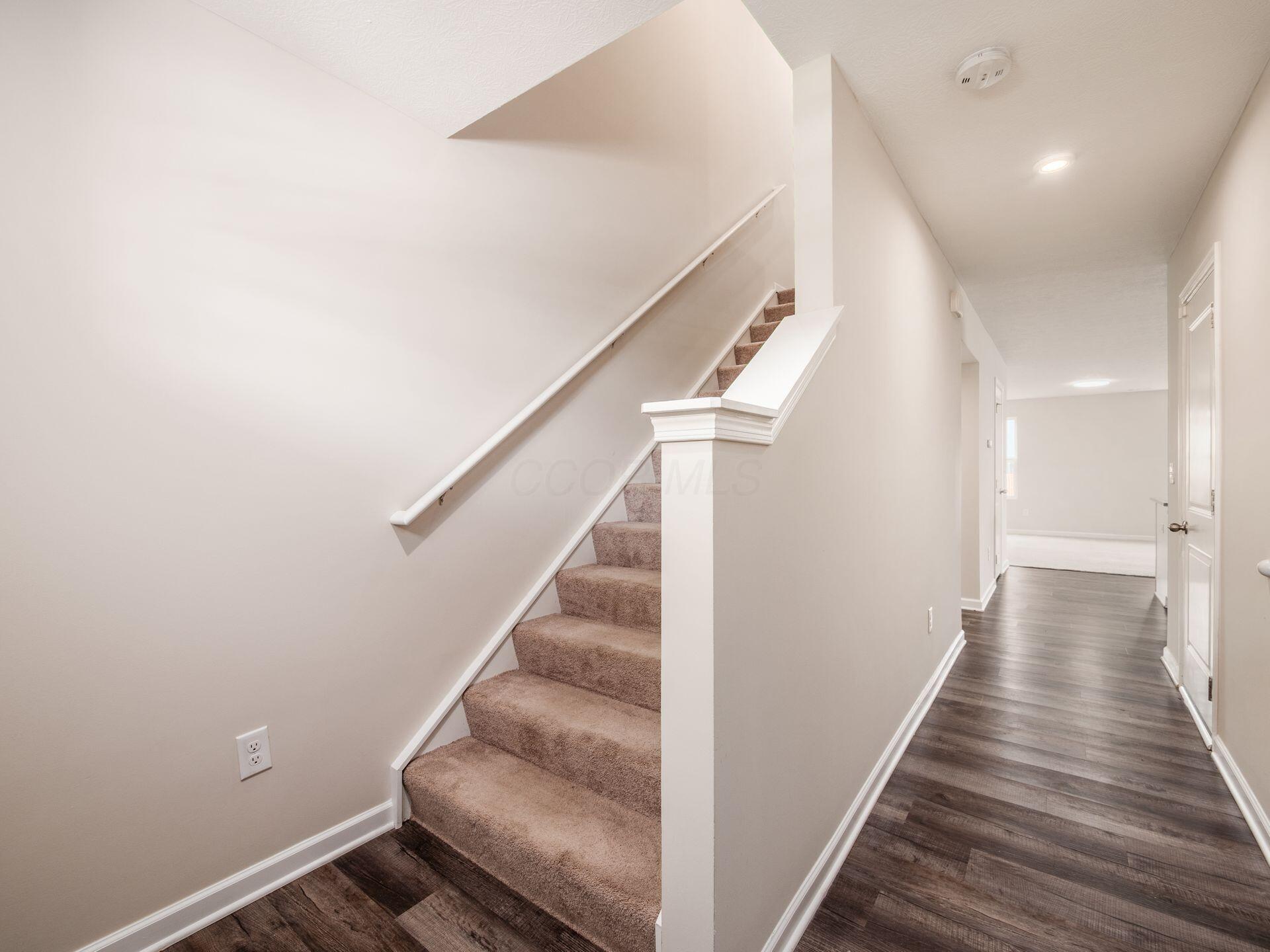448 Professional Parkway, Marysville, Ohio image 8