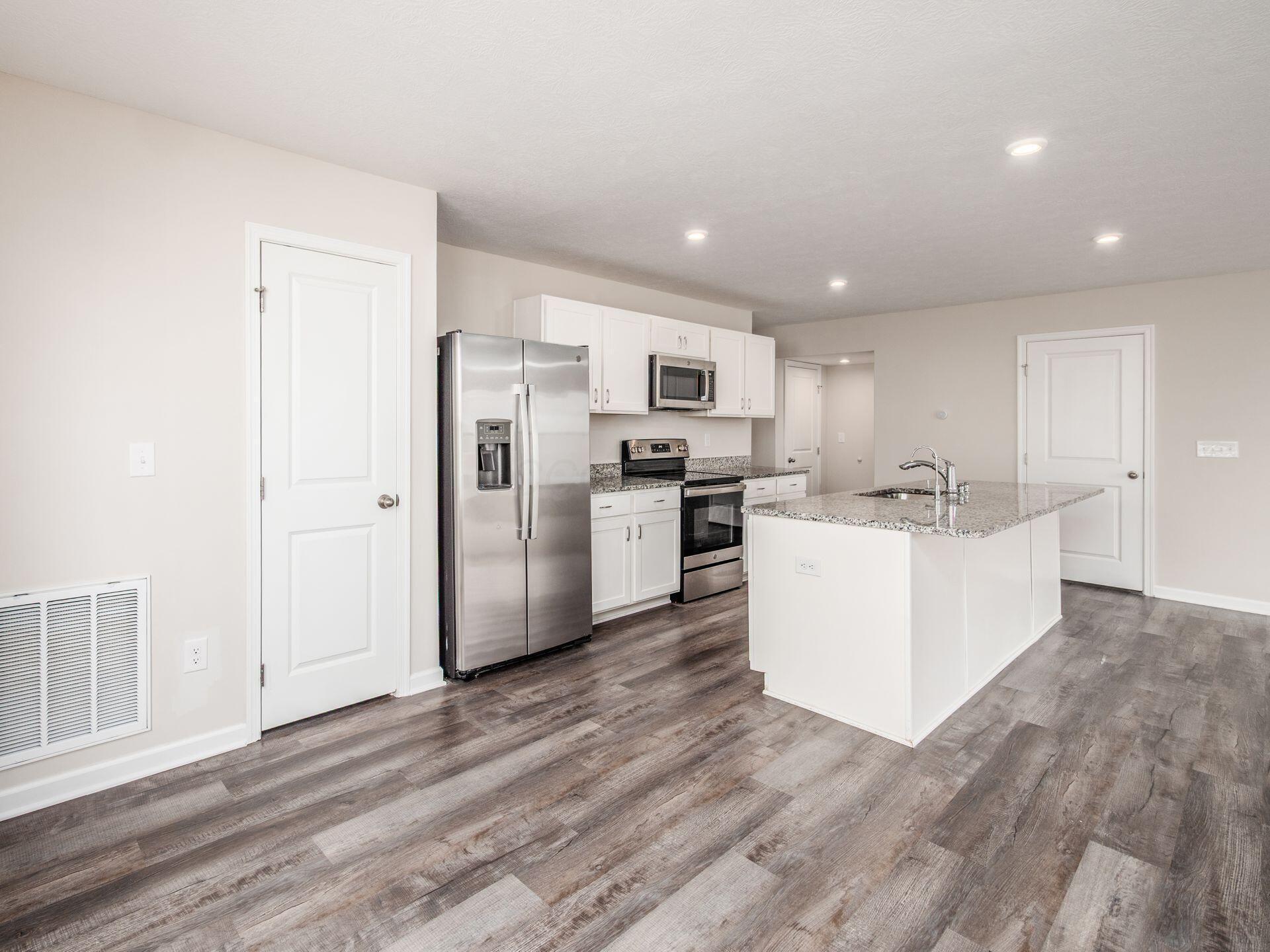 448 Professional Parkway, Marysville, Ohio image 12