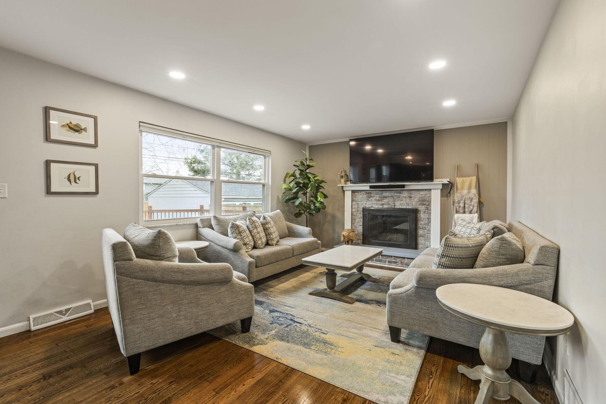 578 Glenridge Place, Columbus, Ohio image 16