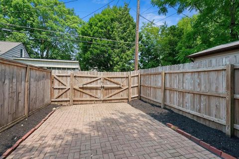 Tiny photo for 420 Stanley Avenue, Columbus, OH 43206 (MLS # 225037414)