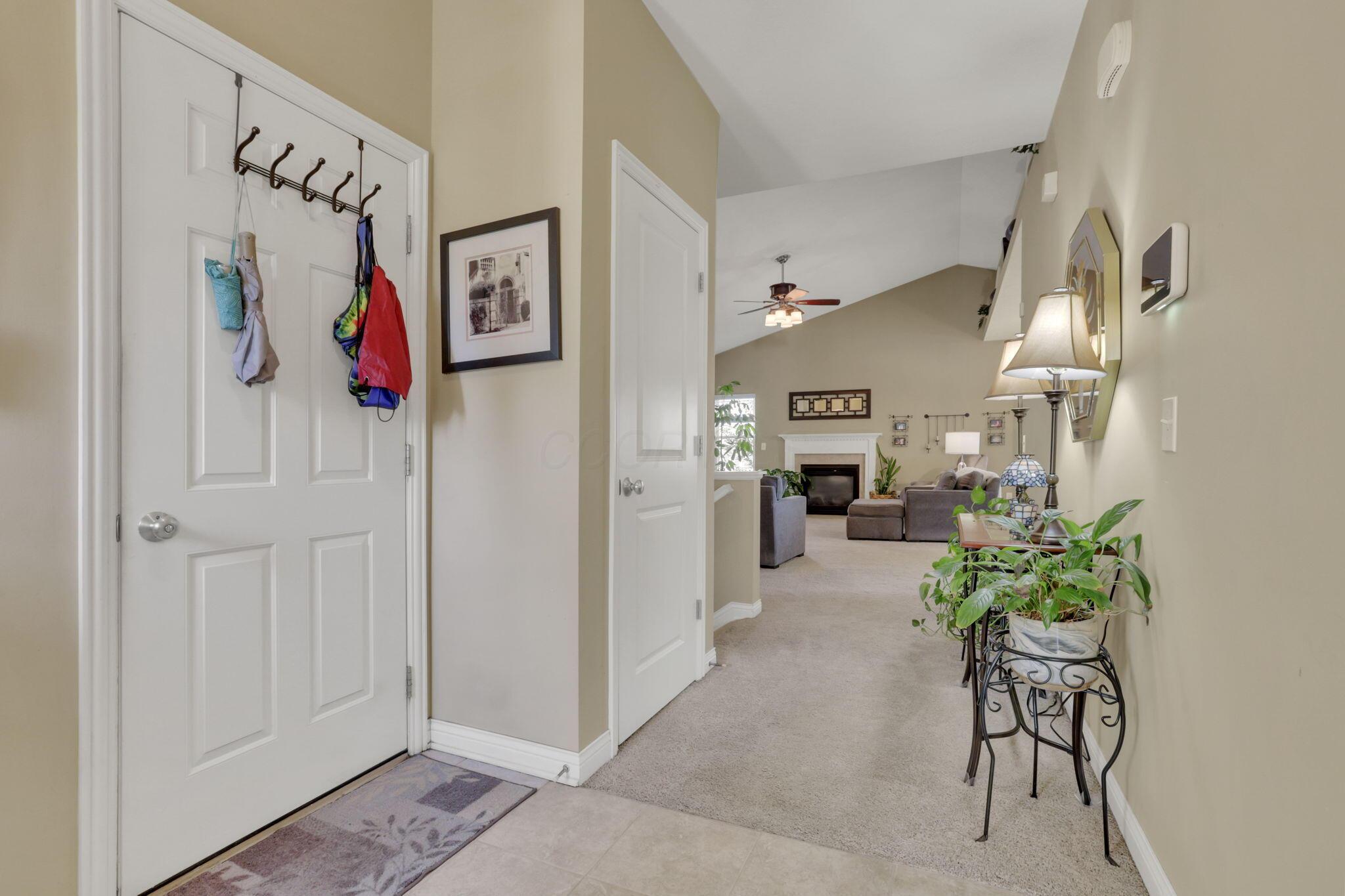 4563 Grand Strand Drive, Grove City, Ohio image 15