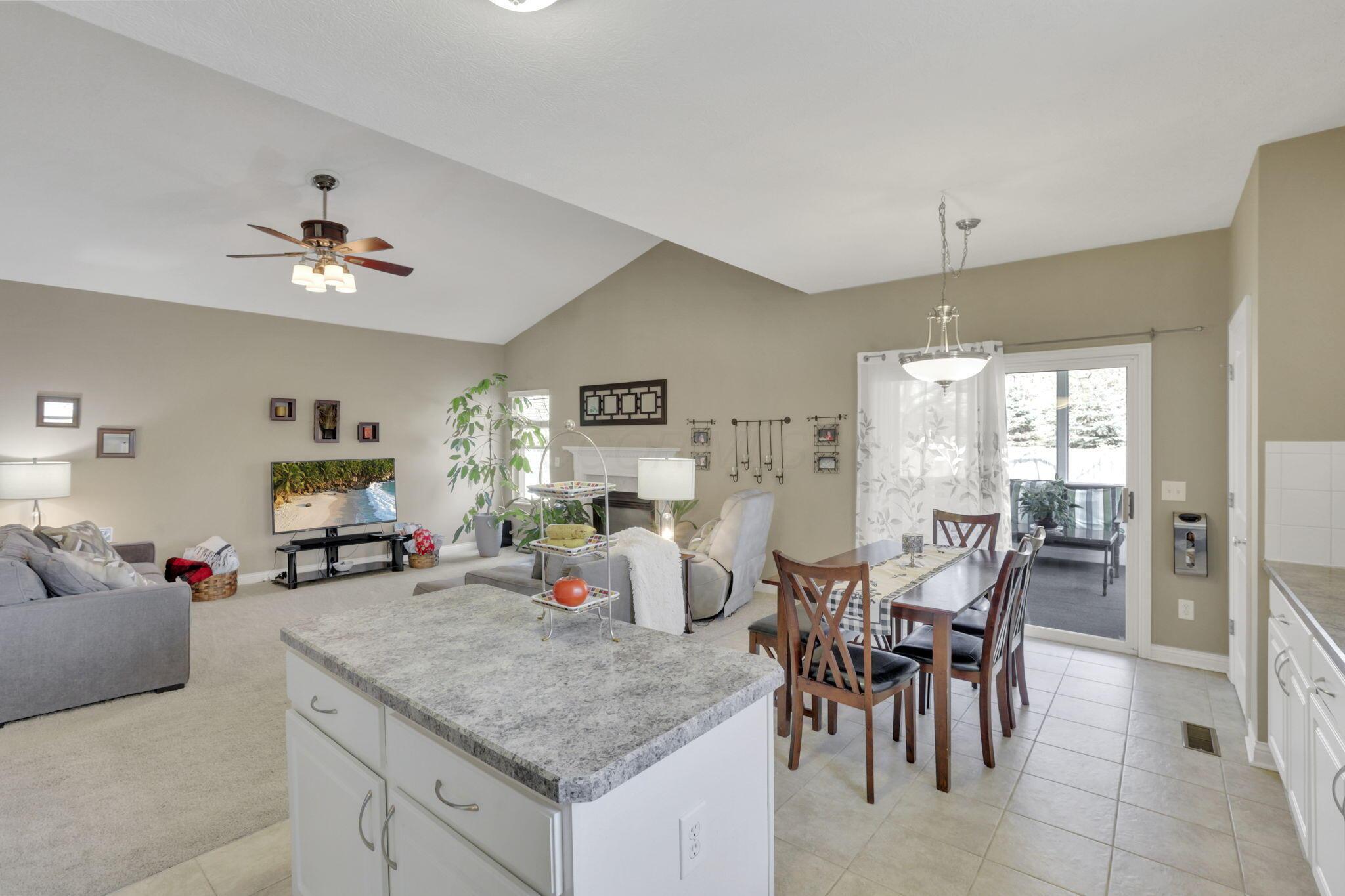 4563 Grand Strand Drive, Grove City, Ohio image 19