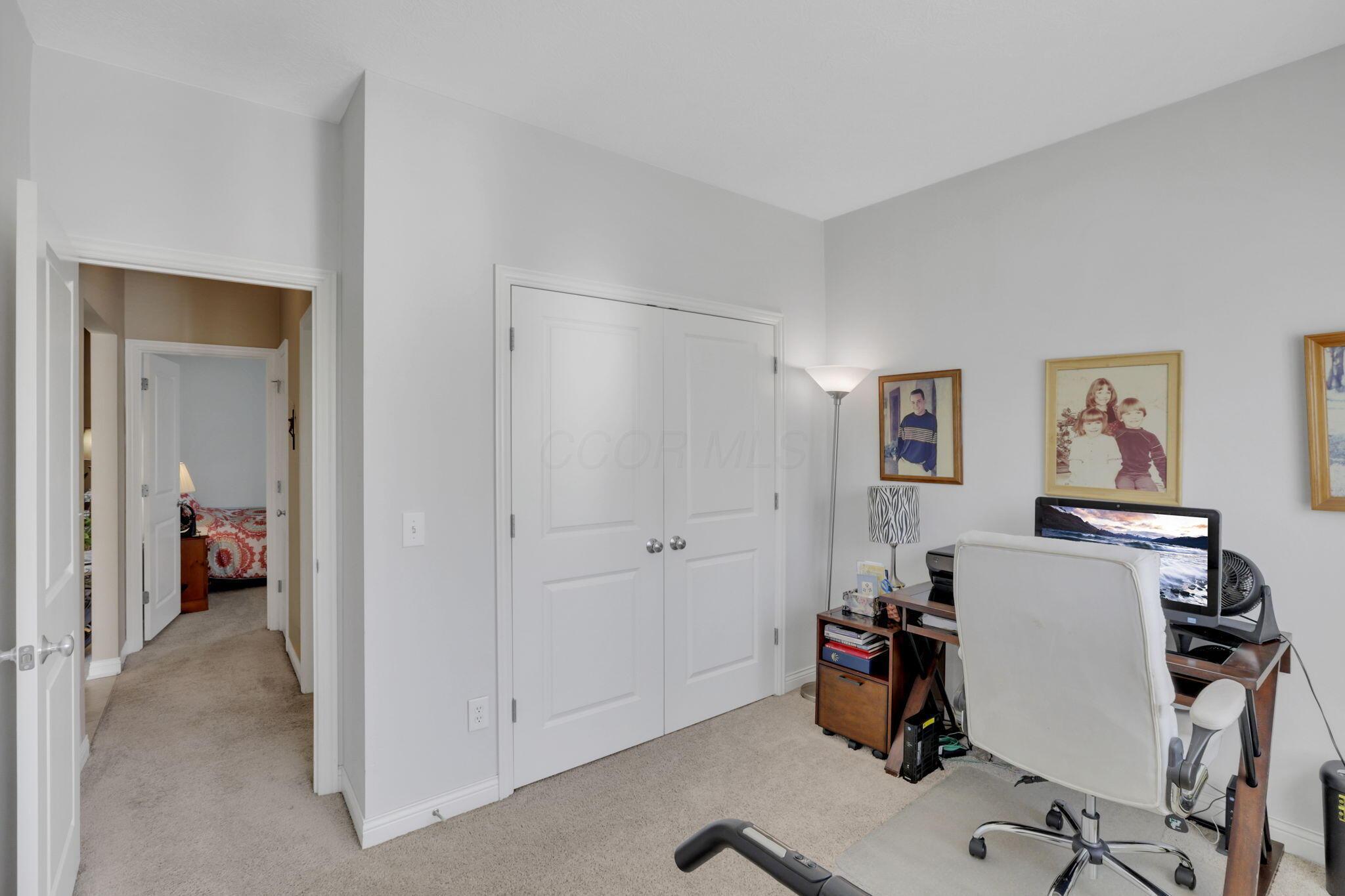 4563 Grand Strand Drive, Grove City, Ohio image 34