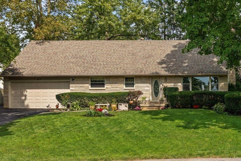 Photo of 644 Beautyview Court, Columbus, OH 43214 (MLS # 226036105)