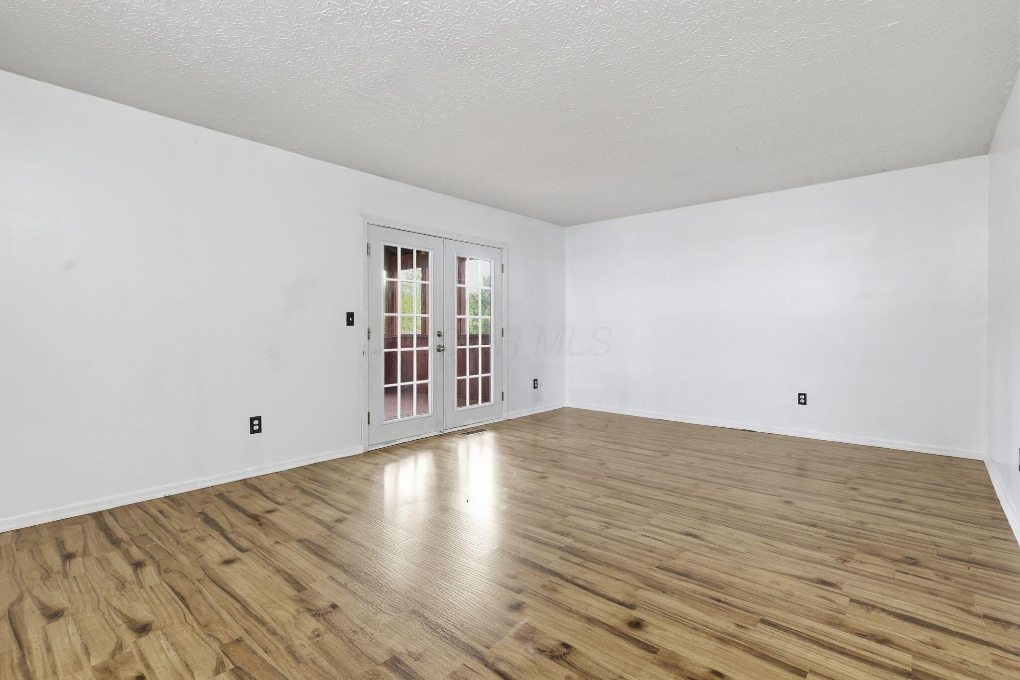 8207 Arbor Rose Way