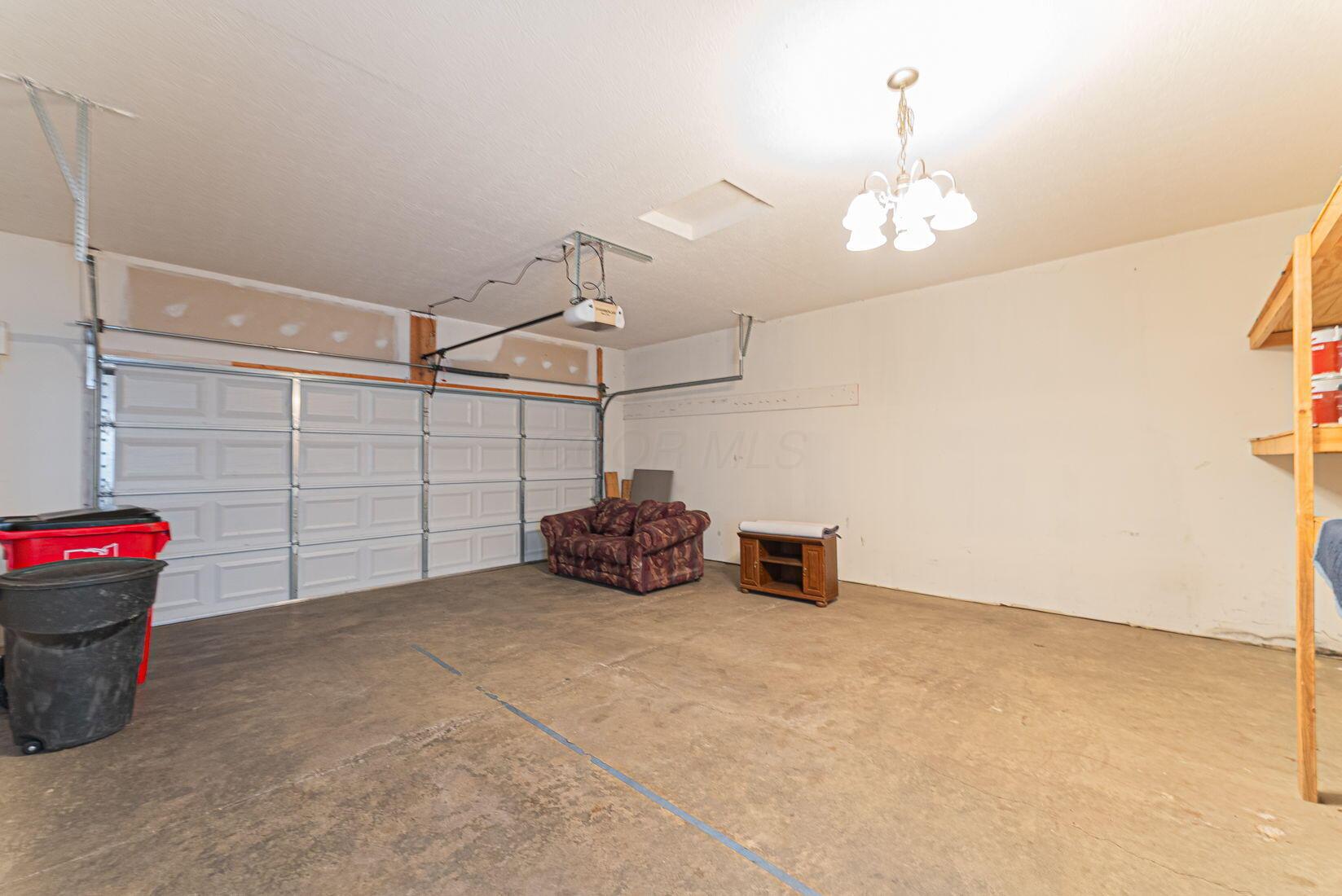 643 Pondview Drive, Grove City, Ohio image 25
