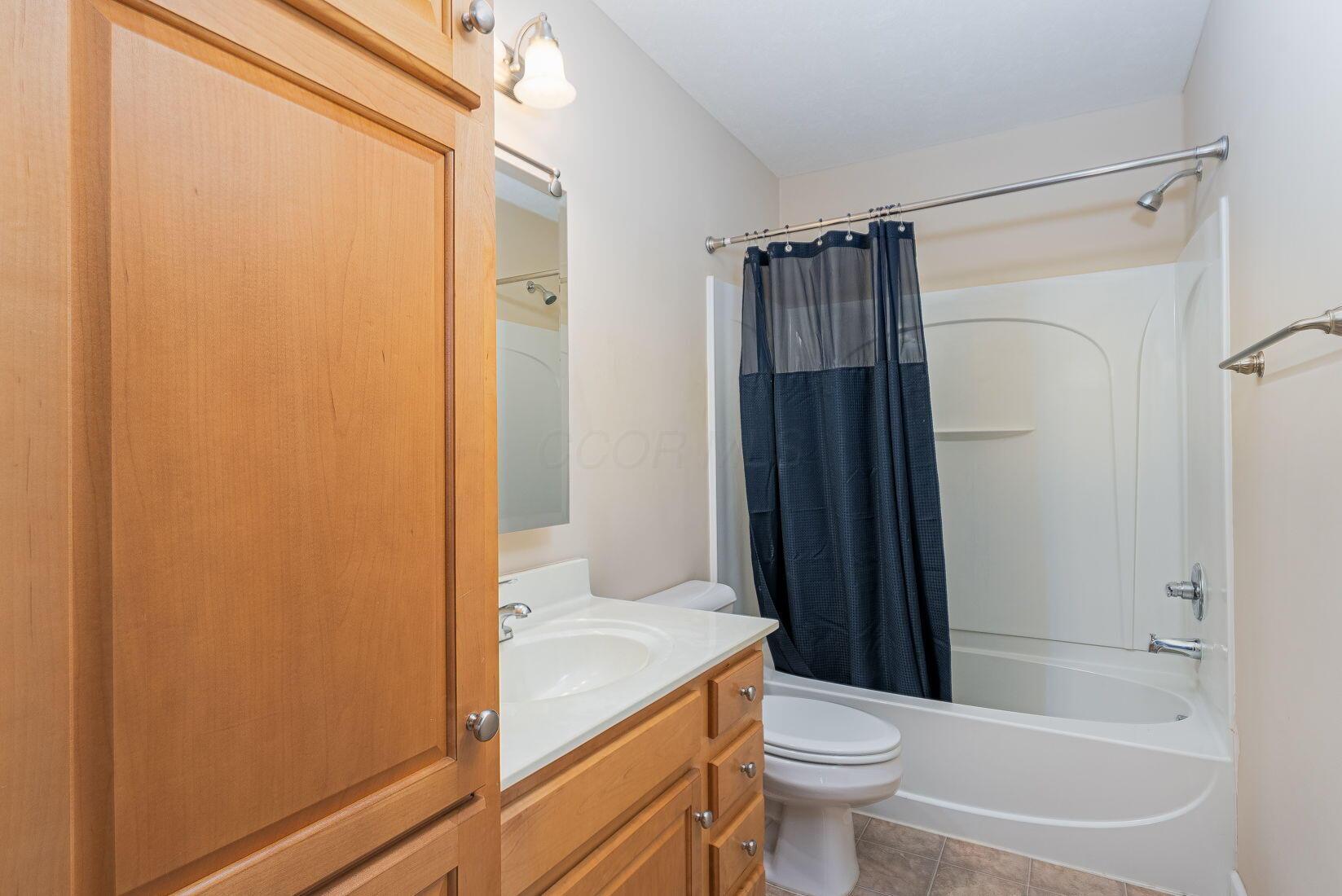 643 Pondview Drive, Grove City, Ohio image 17