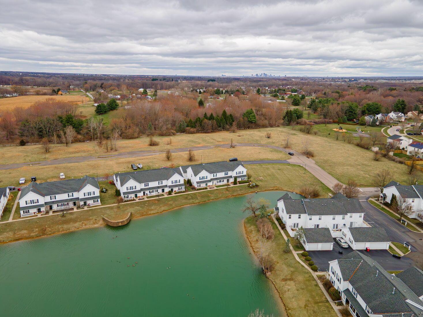 643 Pondview Drive, Grove City, Ohio image 31