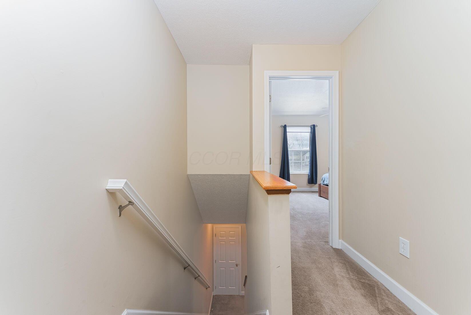 643 Pondview Drive, Grove City, Ohio image 13