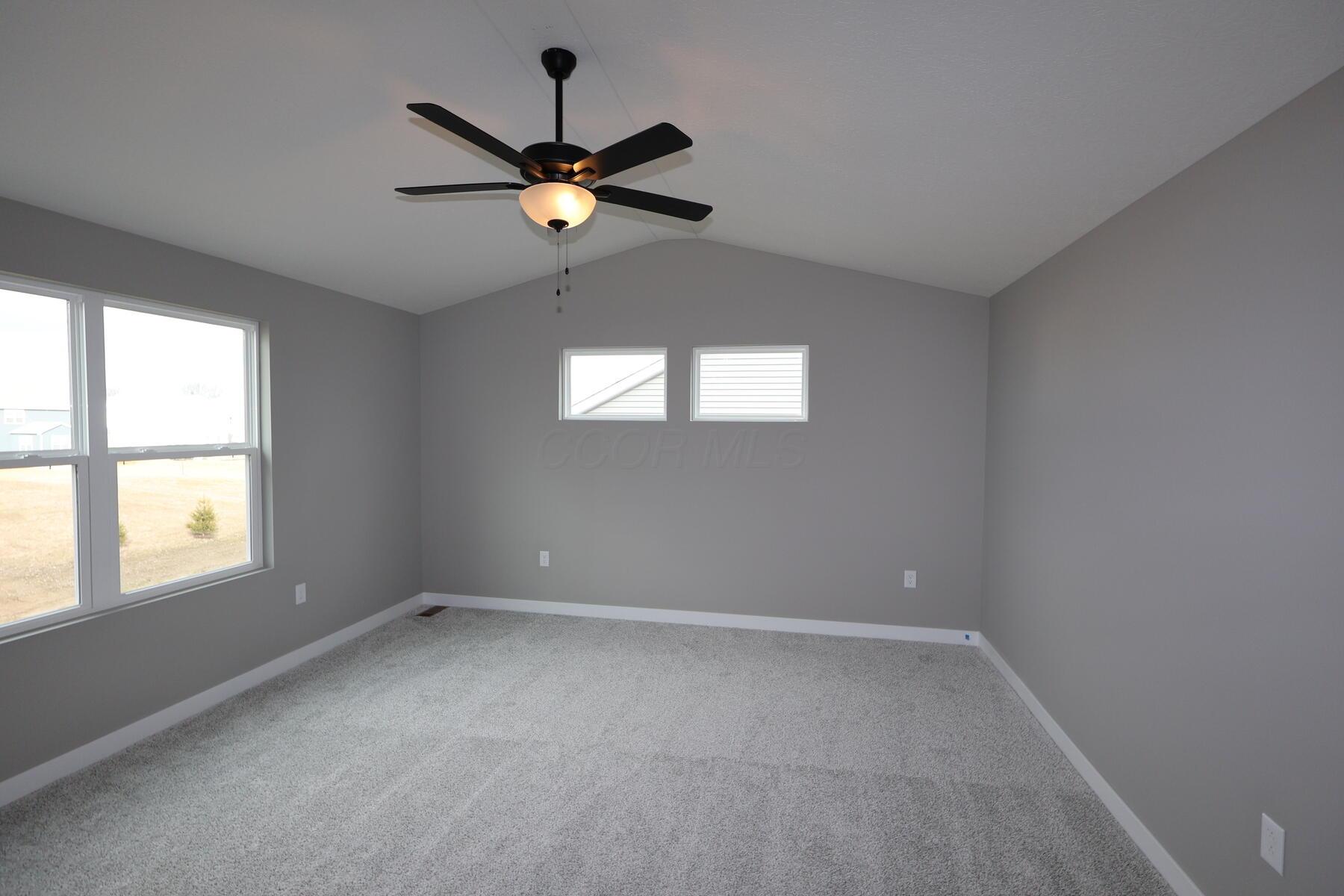 5762 Shadowfair Lane, Powell, Ohio image 18