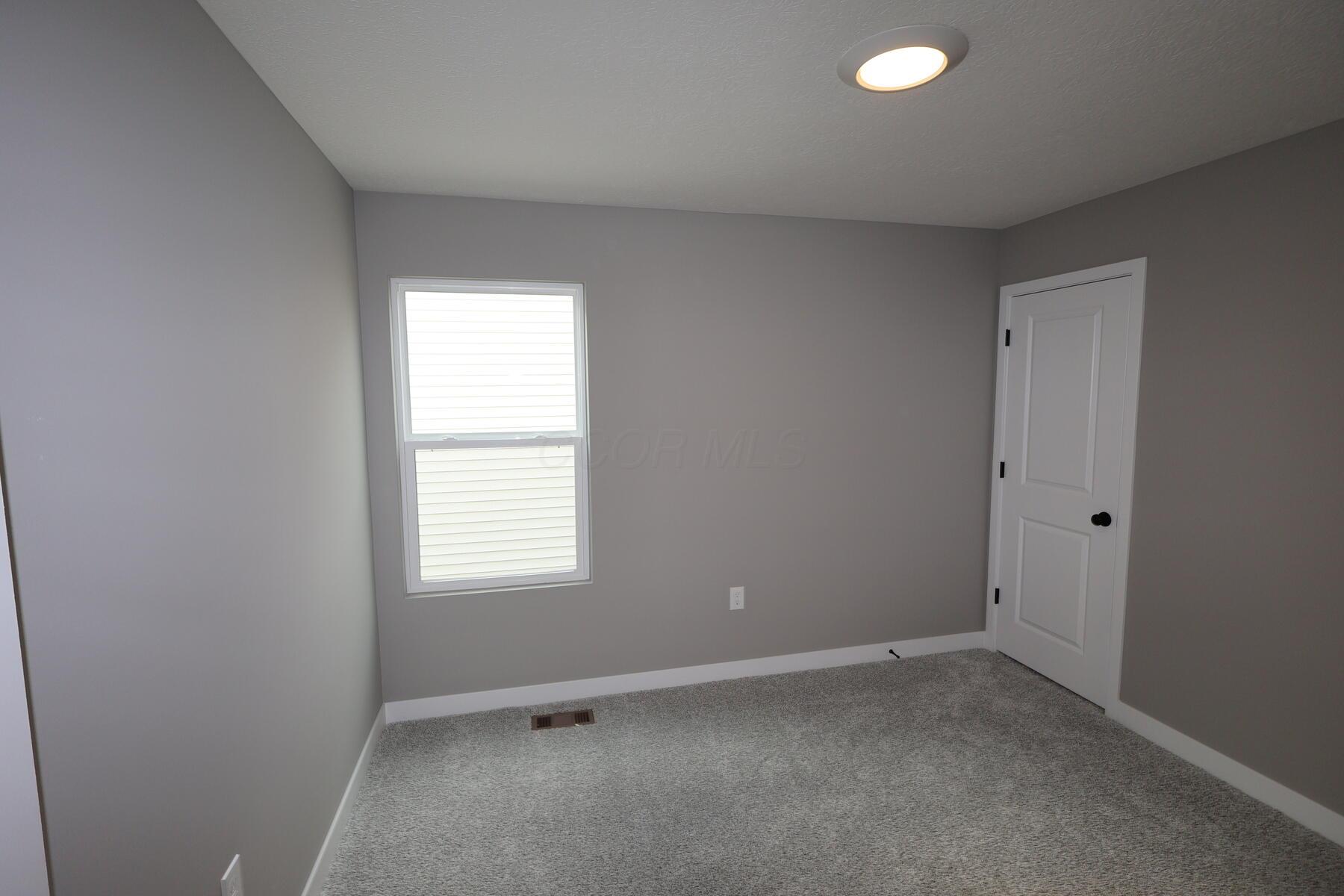 5762 Shadowfair Lane, Powell, Ohio image 14