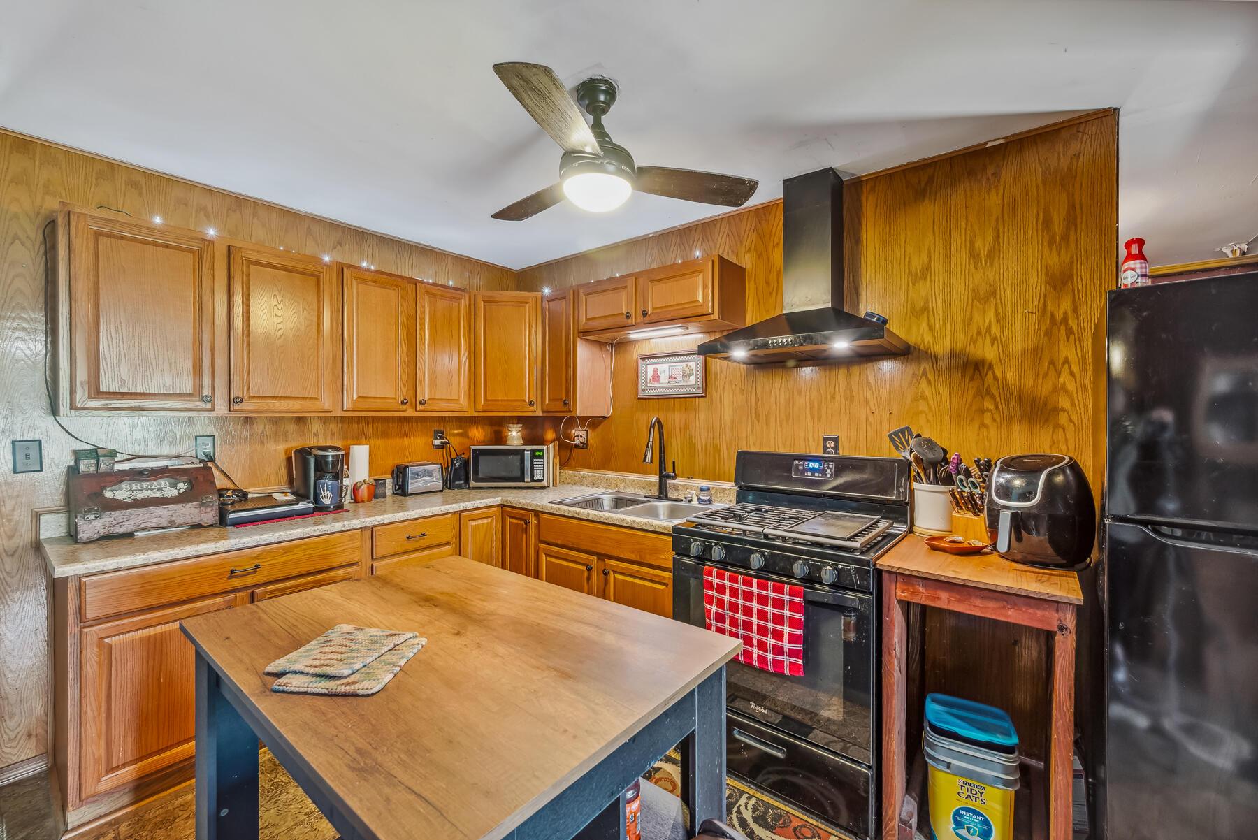 996 Fairwood Avenue, Marion, Ohio image 17