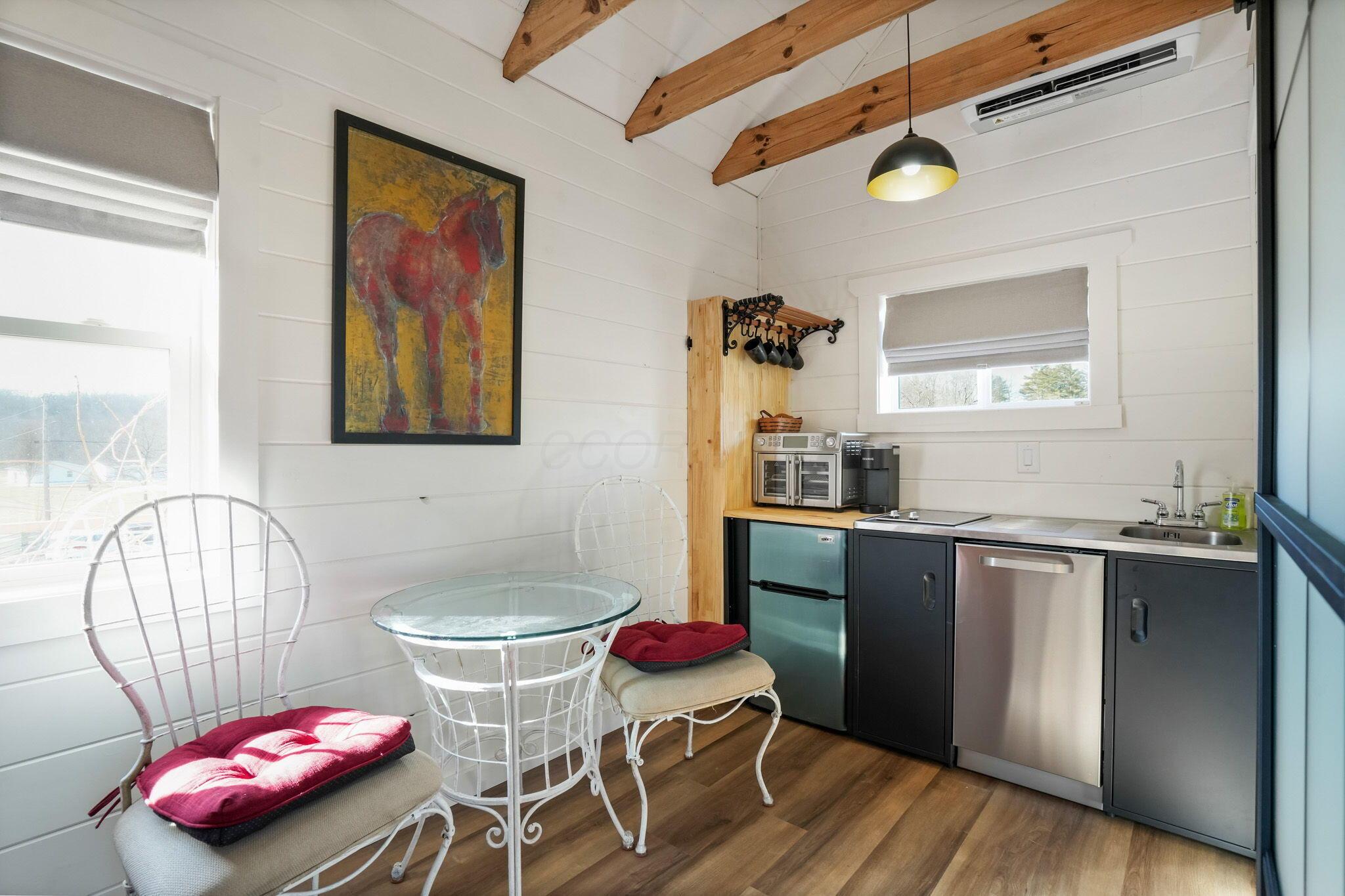 McArthur, Ohio 45651, United States, 2 Bedrooms Bedrooms, ,2 BathroomsBathrooms,Residential,Active,101688