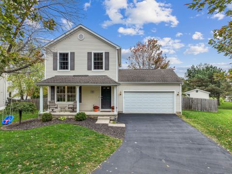 Photo of 2188 Dry Ridge Court, Grove City, OH 43123 (MLS # 225039742)