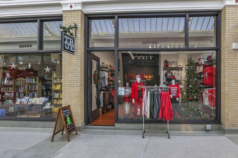 Tiny photo for 60 W Harrison Street, Newark, OH 43055 (MLS # 225044866)