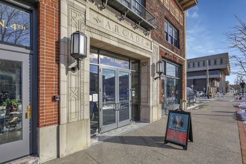 Tiny photo for 60 W Harrison Street, Newark, OH 43055 (MLS # 225044866)