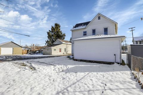 Tiny photo for 60 W Harrison Street, Newark, OH 43055 (MLS # 225044866)