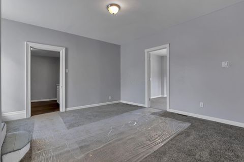 Tiny photo for 60 W Harrison Street, Newark, OH 43055 (MLS # 225044866)