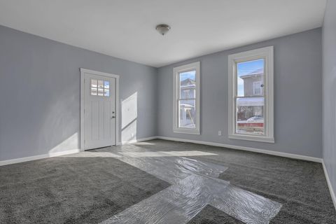 Tiny photo for 60 W Harrison Street, Newark, OH 43055 (MLS # 225044866)