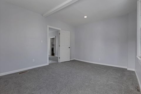 Tiny photo for 60 W Harrison Street, Newark, OH 43055 (MLS # 225044866)