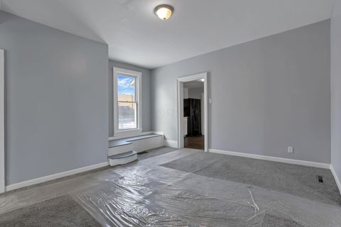 Tiny photo for 60 W Harrison Street, Newark, OH 43055 (MLS # 225044866)