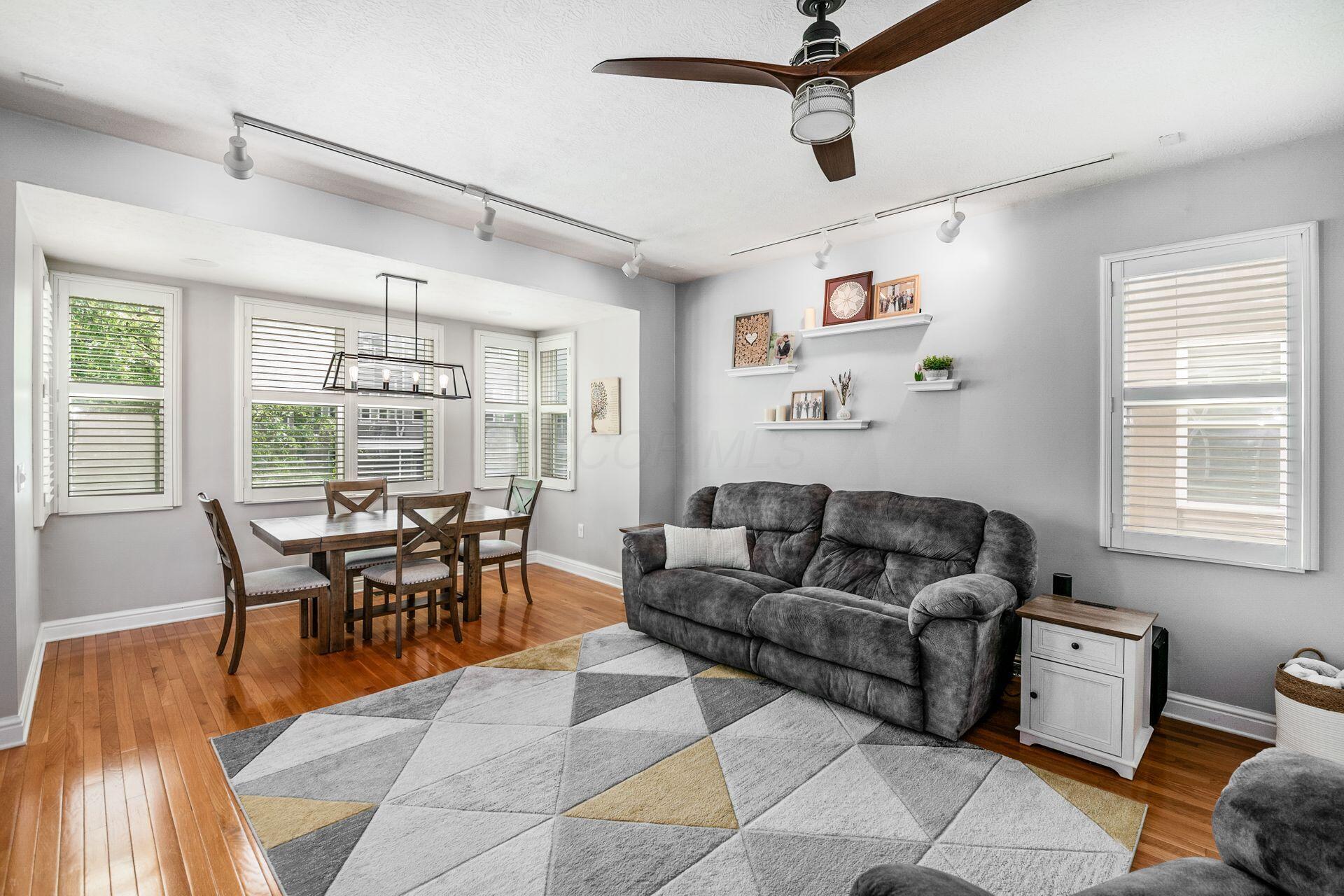 1405 Upper Green Circle, Columbus, Ohio image 13