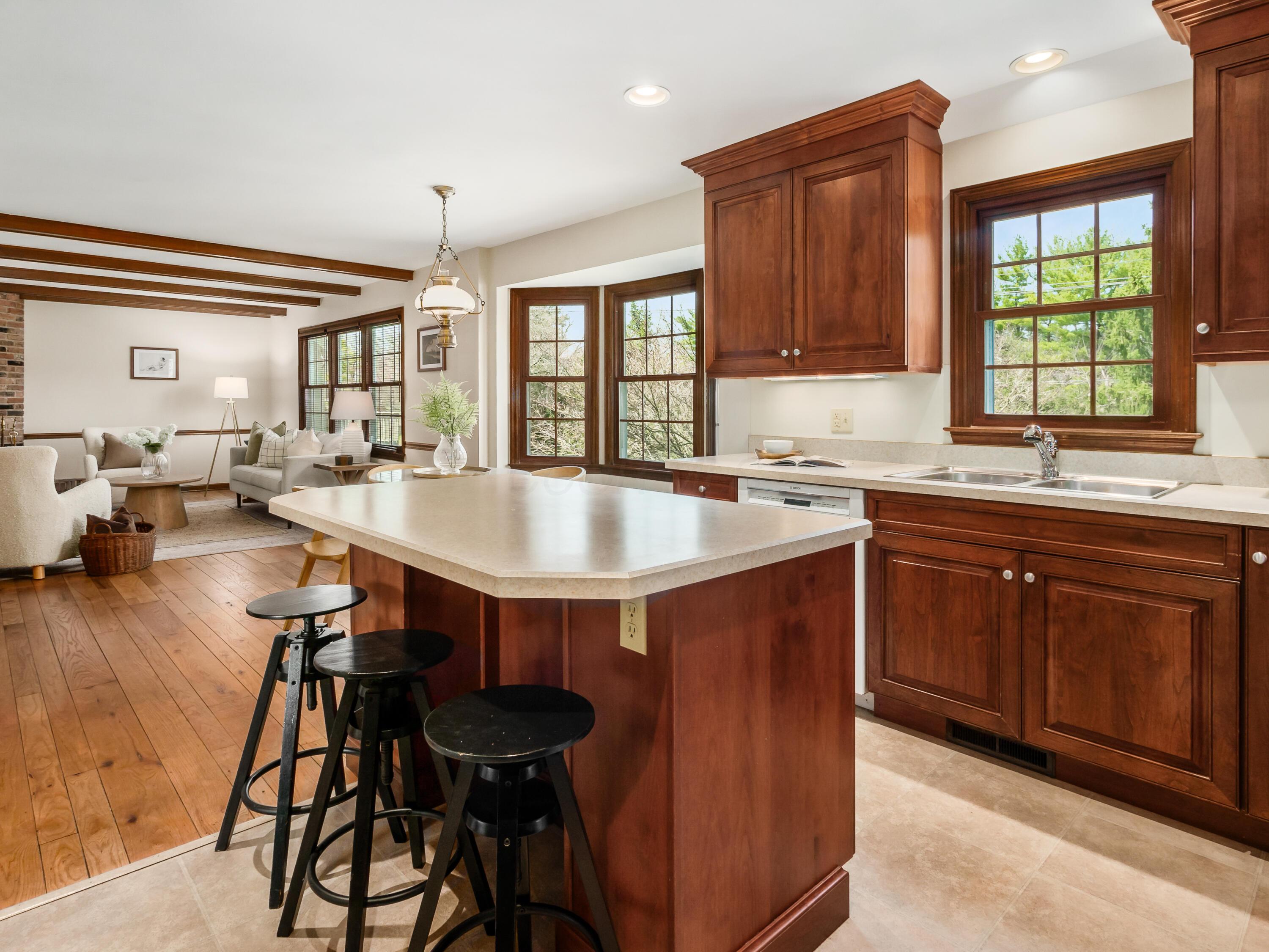 580 Lummisford Lane, Columbus, Ohio image 25
