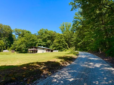 Photo of 3012 Stoney Hill Road SW, Lancaster, OH 43130 (MLS # 226020301)